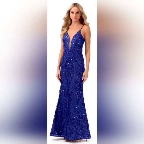 Betsy & Adam Sequined Spaghetti-Strap Illusion-Neck Gown NWT Size 2 Royal Blue Betsy & Adam Sequined Spaghetti-Strap Illusion-Neck Gown NWT Size 2 Royal Blue